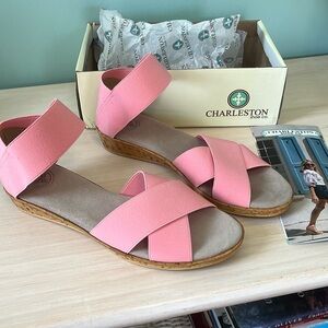 NWT Sandals, size 9. Charleston shoe company pink/peony.
